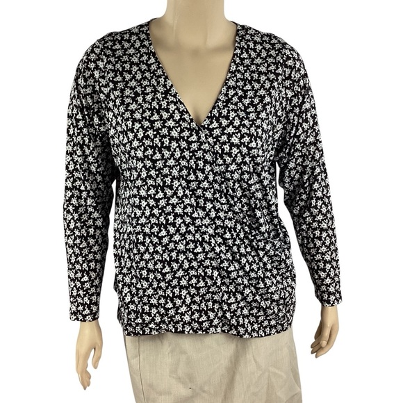 MICHAEL Michael Kors Floral Surplice Faux Wrap Top Black White 2X - Picture 1 of 7